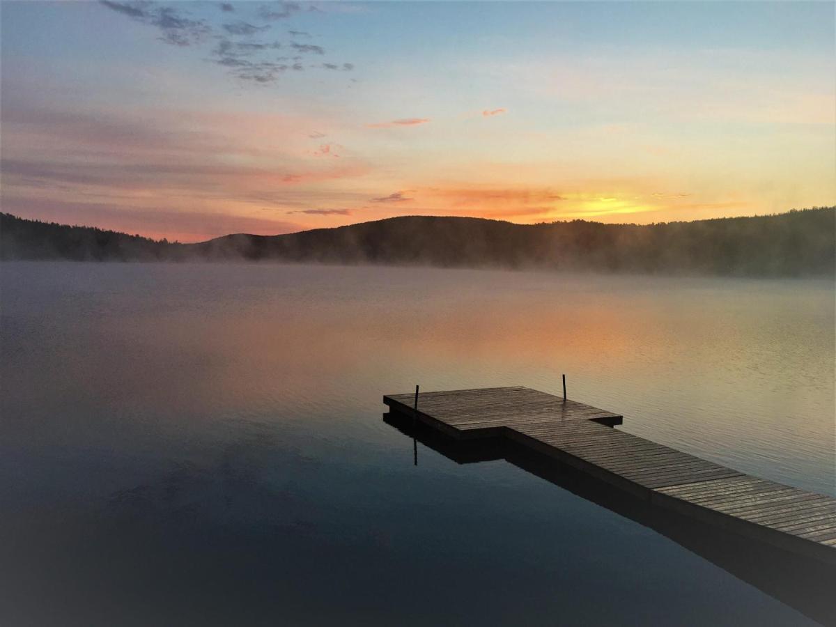 Auberge Du Lac Malcom Sayabec Kültér fotó