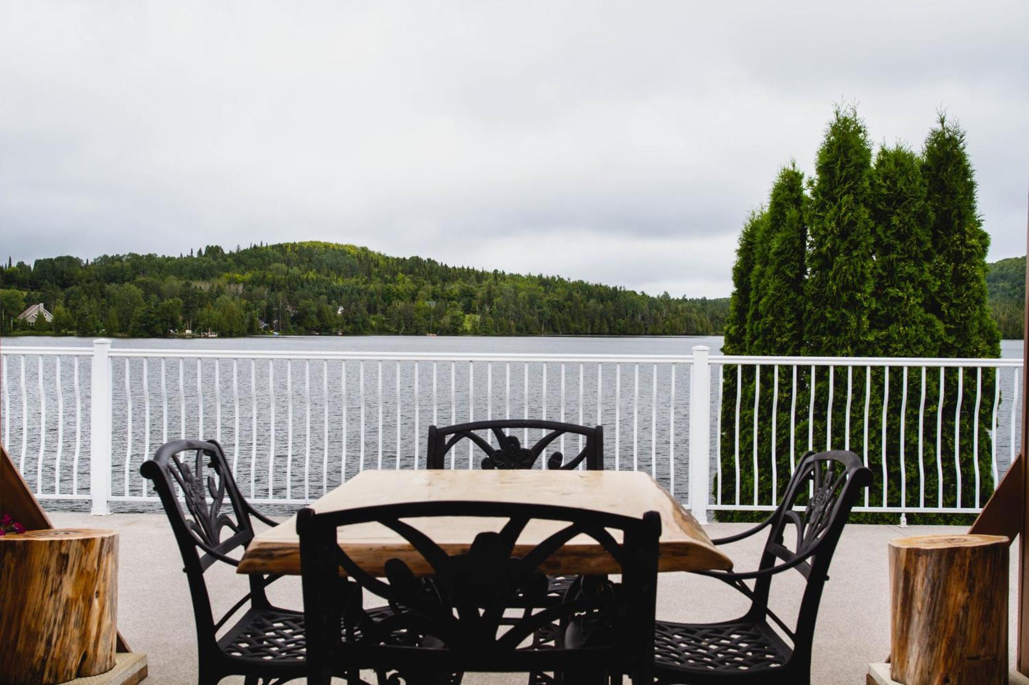 Auberge Du Lac Malcom Sayabec Kültér fotó