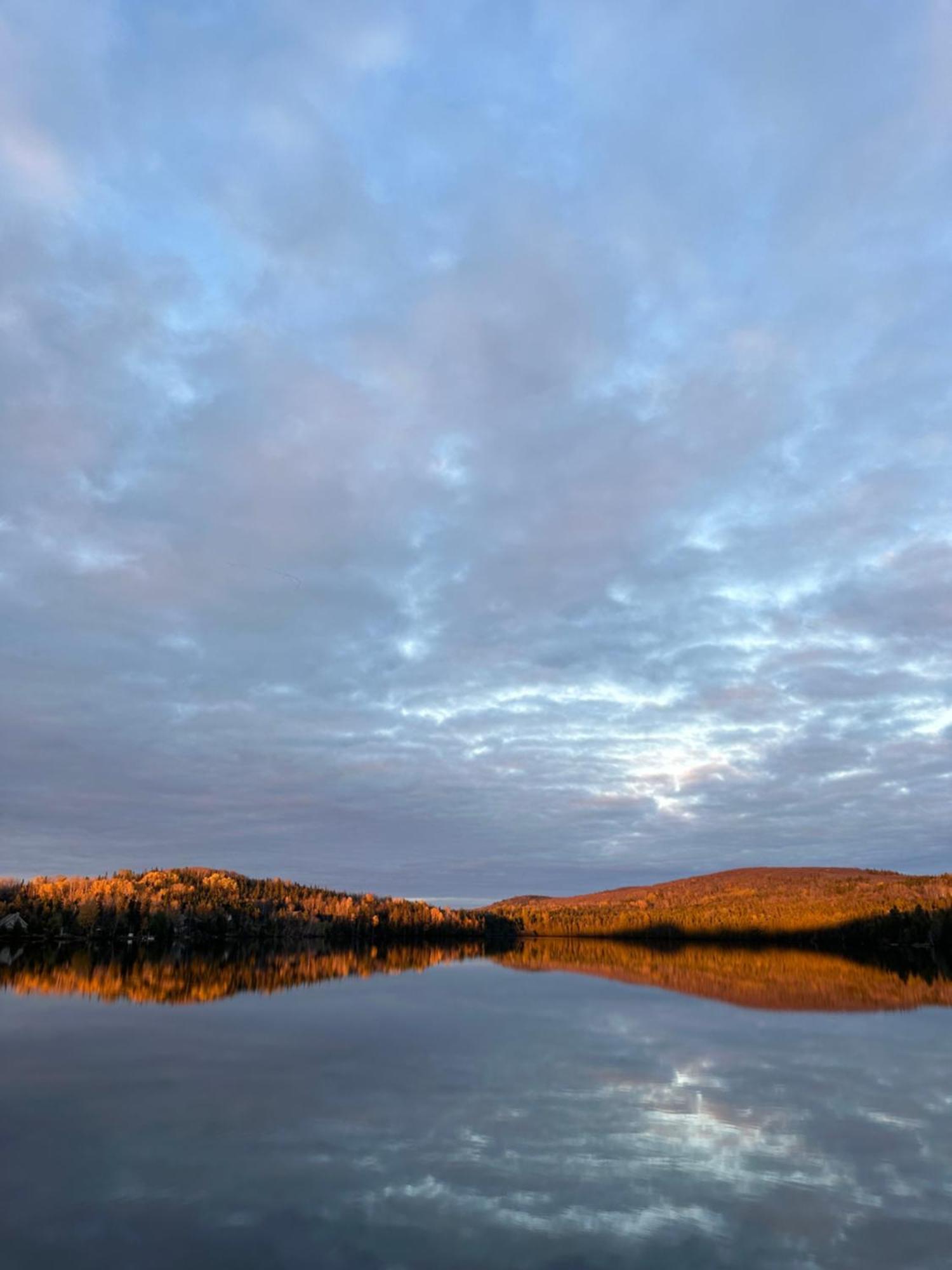 Auberge Du Lac Malcom Sayabec Kültér fotó