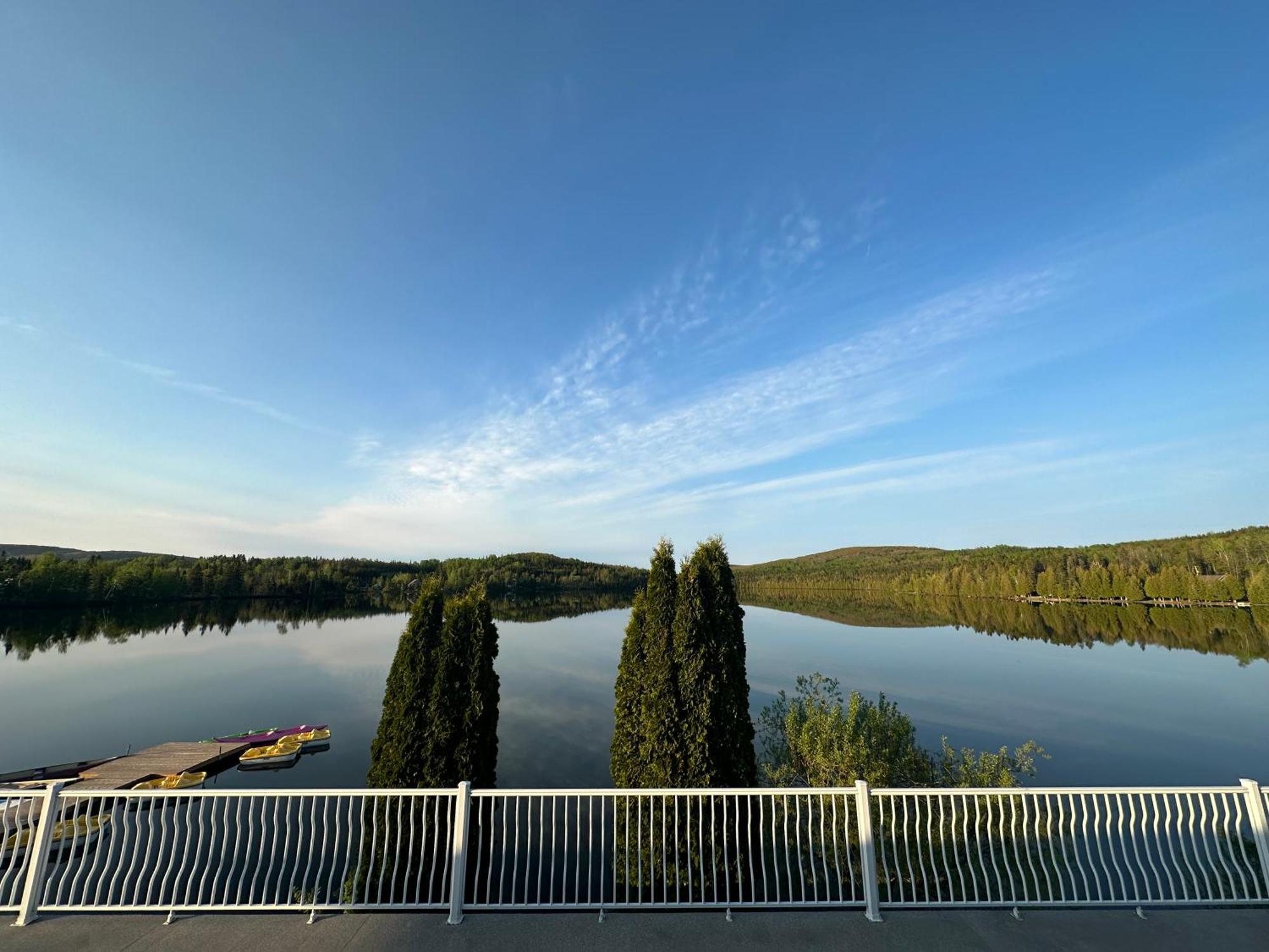 Auberge Du Lac Malcom Sayabec Kültér fotó